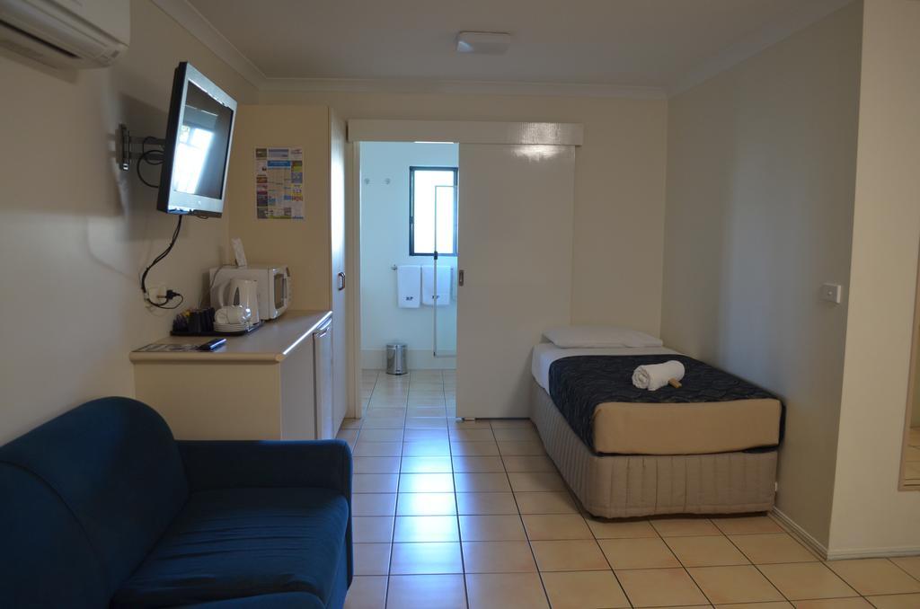 Rockhampton Palms Motor Inn Bagian luar foto
