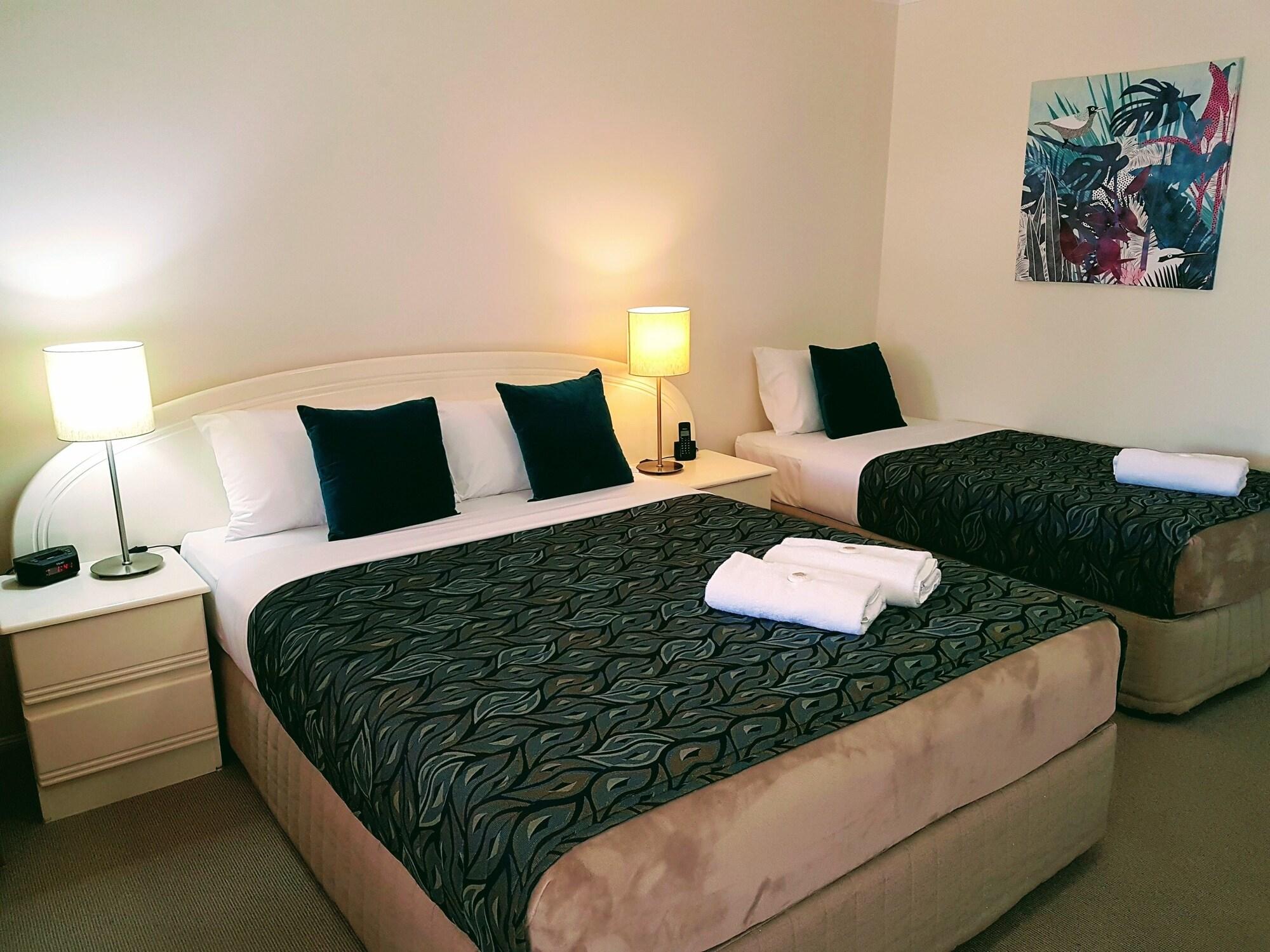 Rockhampton Palms Motor Inn Bagian luar foto