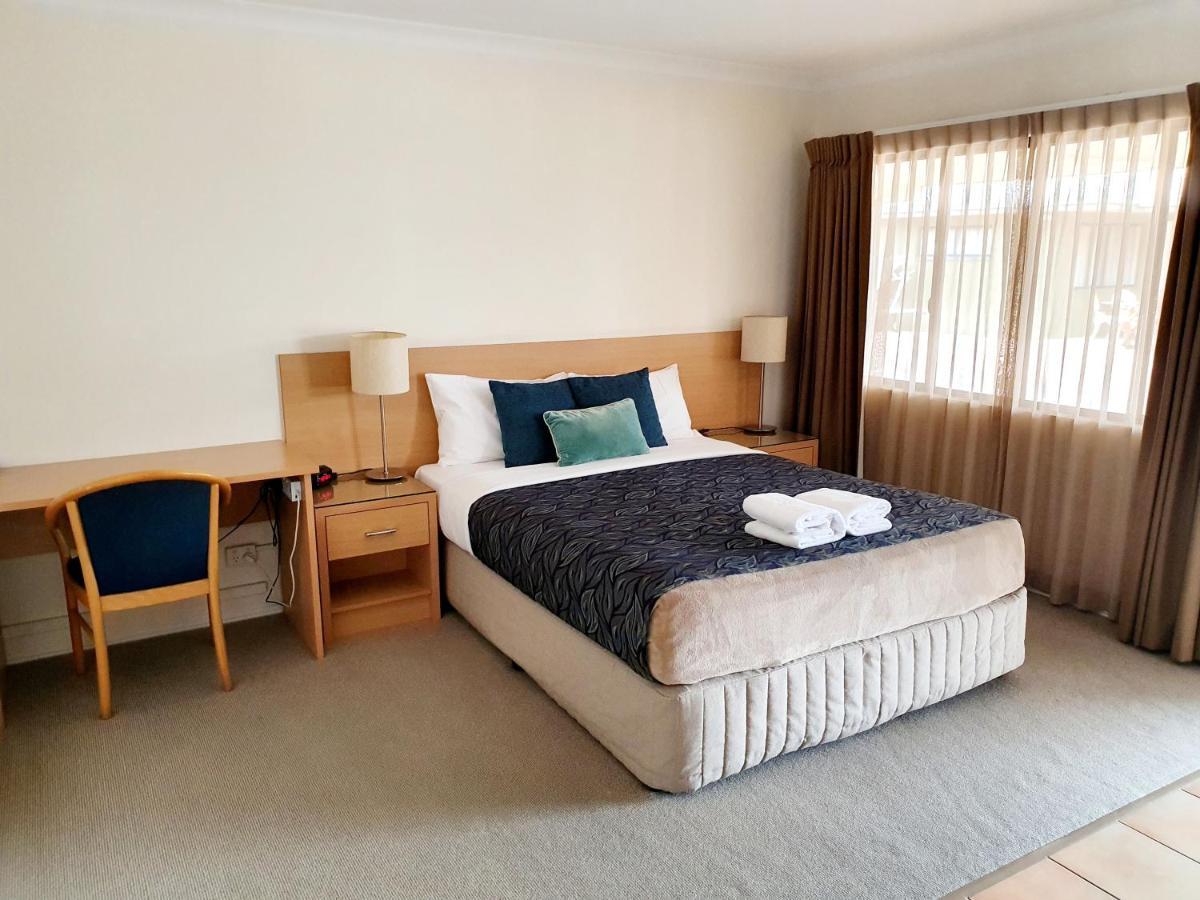 Rockhampton Palms Motor Inn Bagian luar foto